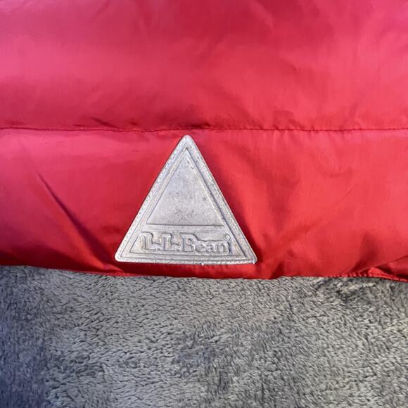 L.L. Bean Kids XS/6 Red Goose Down Puffer Vest Winter Ski Snow Outdoor Warm - Picture 8 of 10